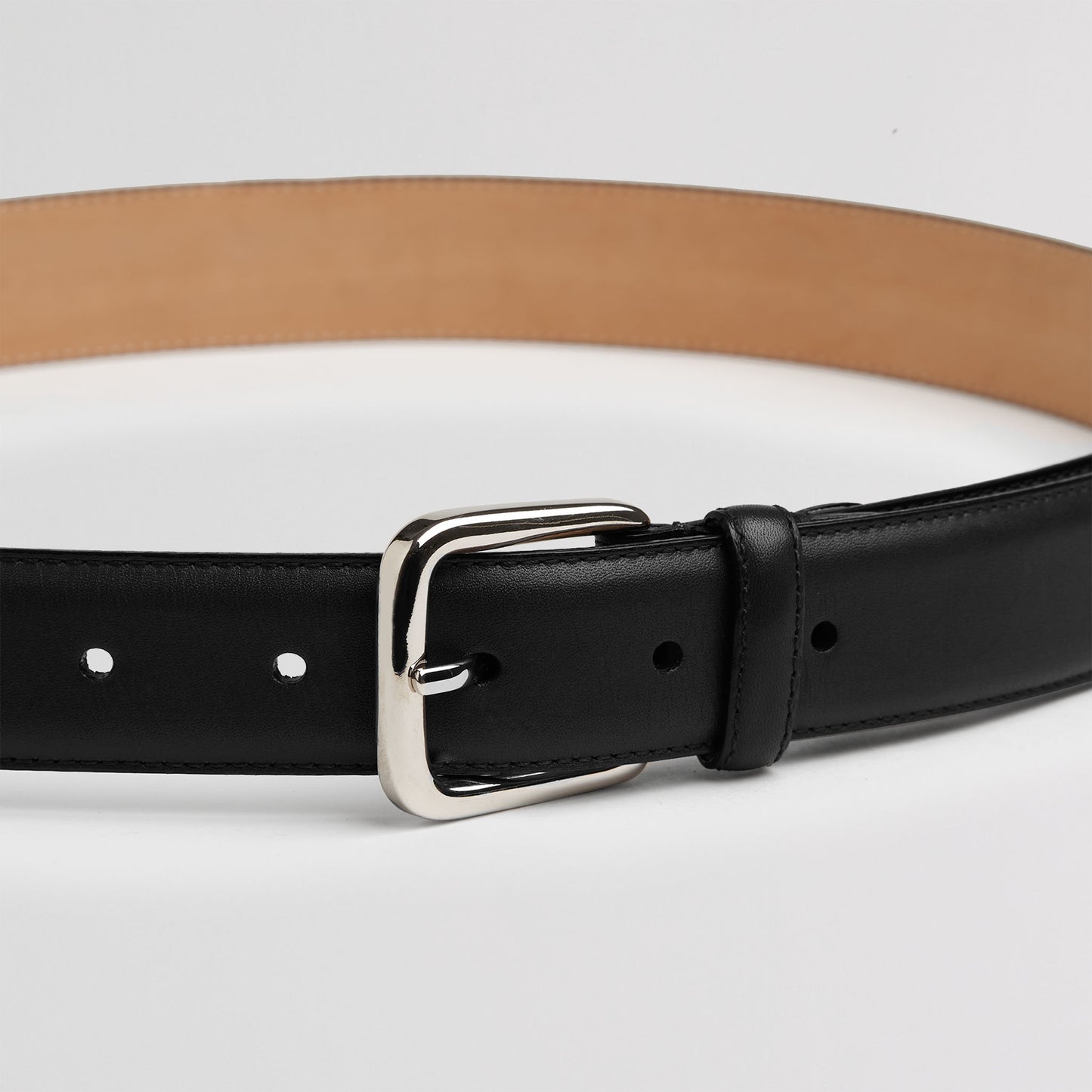 Black full grain leather belt