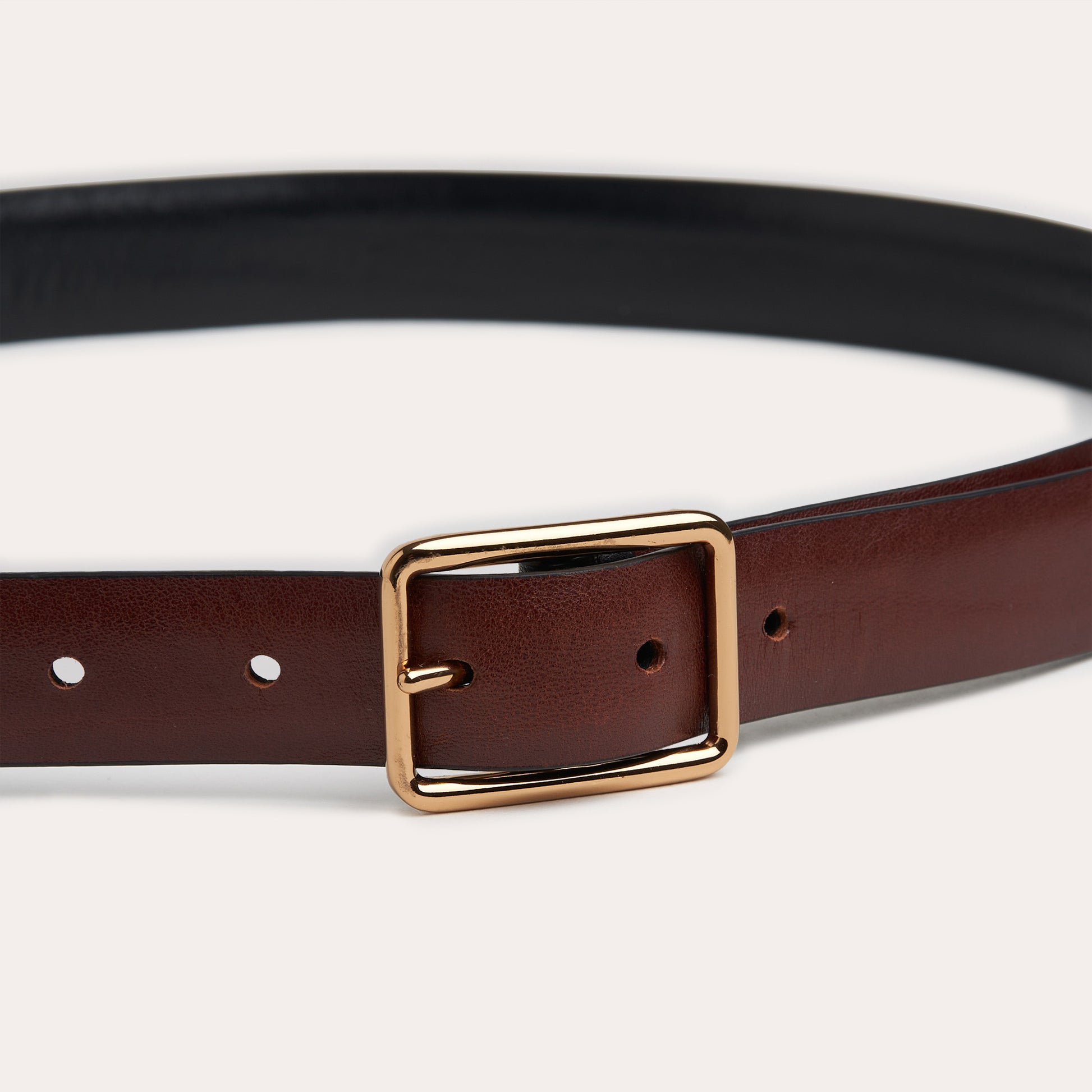 Ceinture réversible noire et bordeaux en cuir de vachette