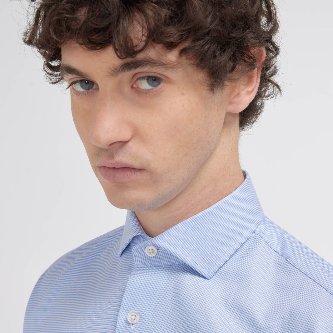 Fitted shirt in blue double-twisted houndstooth Oxford