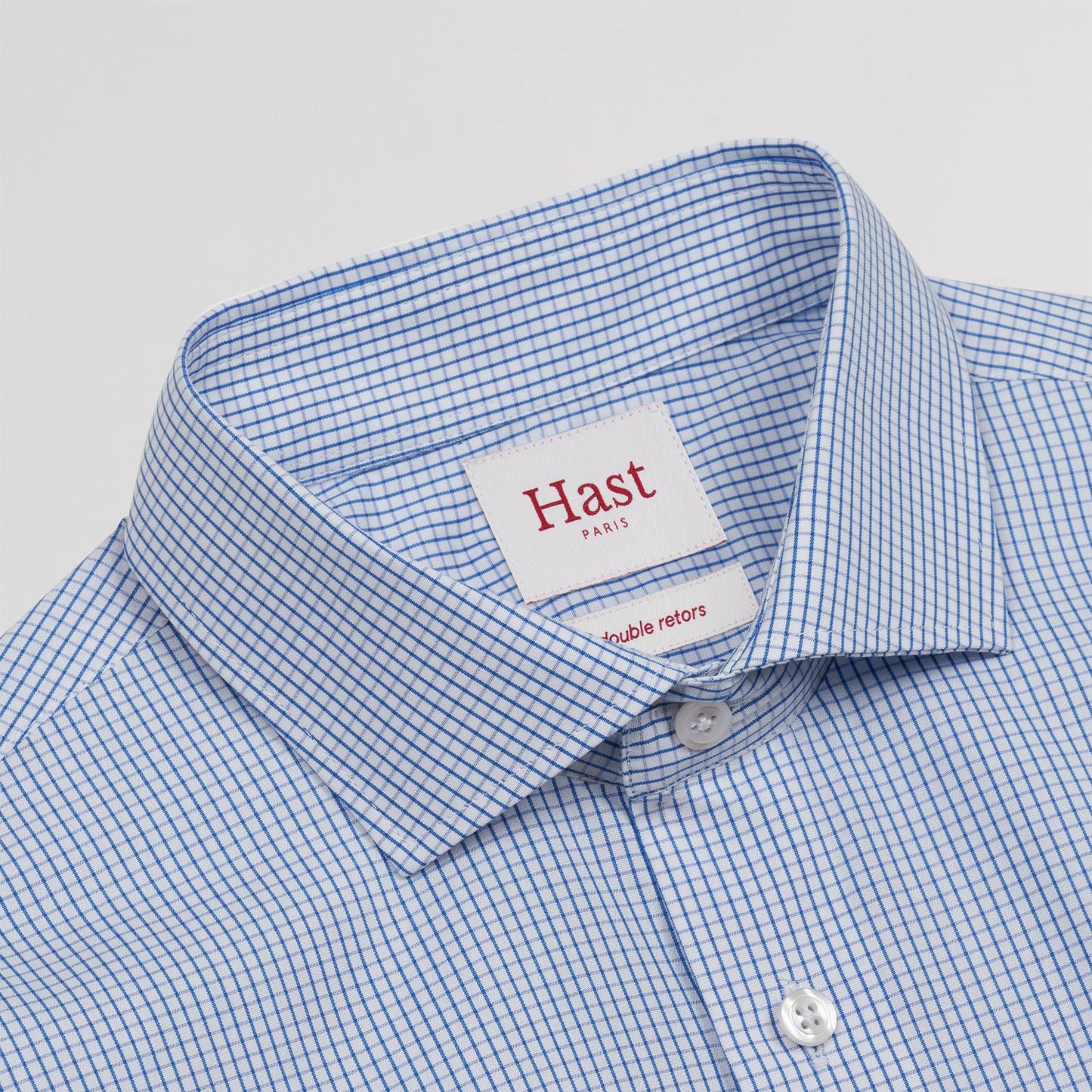 Fitted shirt in double-twisted poplin with dark blue checks
