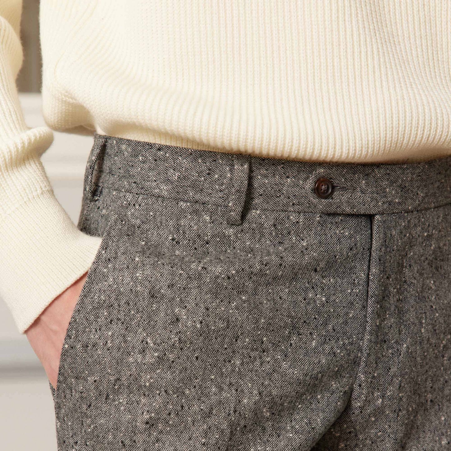 Pantalon en flanelle de laine gris pucé