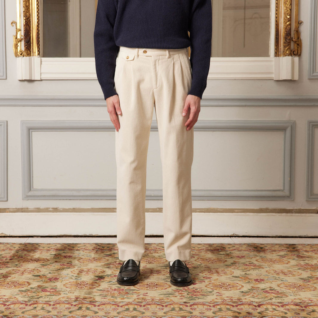 Double-pleated trousers in ecru cotton and linen corduroy