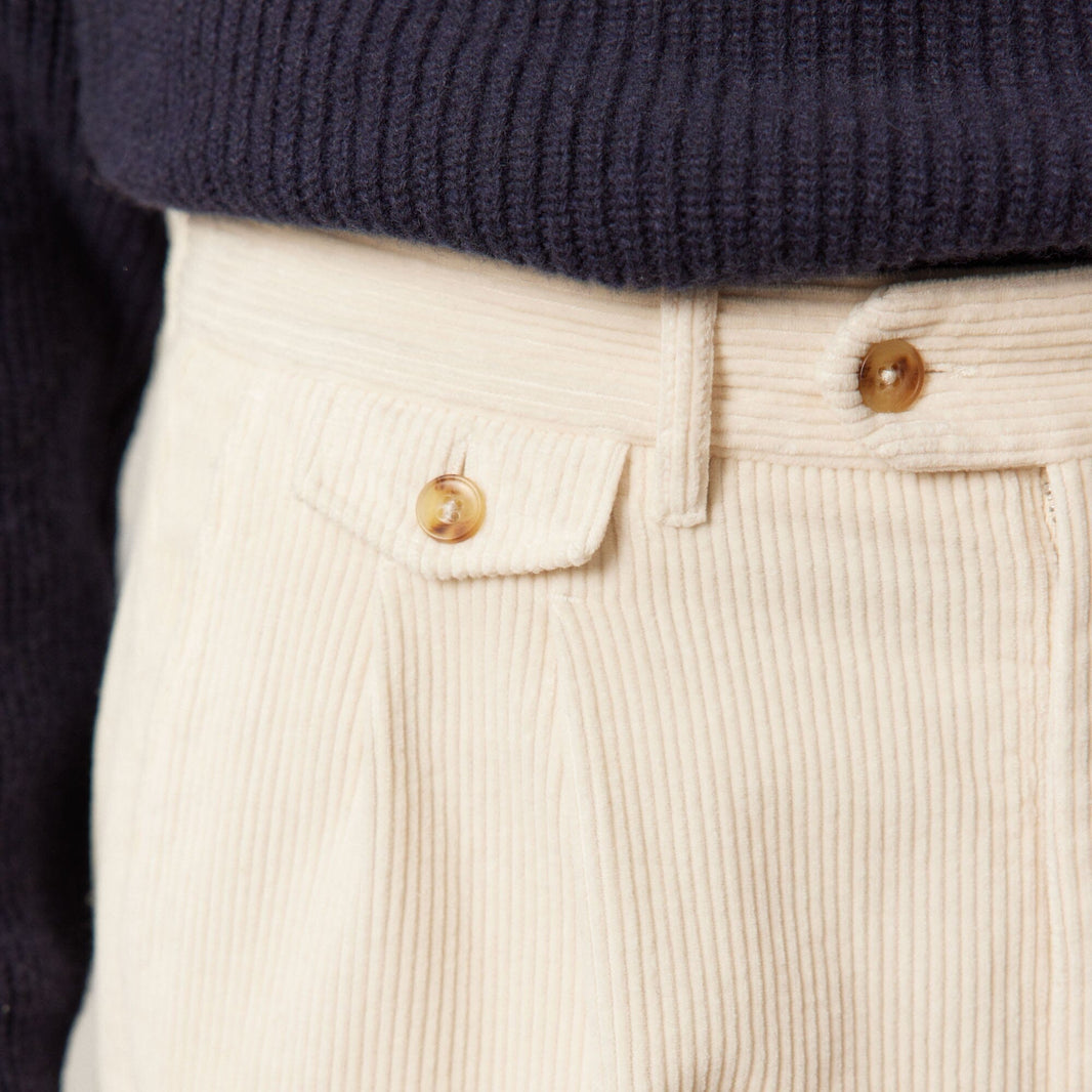 Double-pleated trousers in ecru cotton and linen corduroy