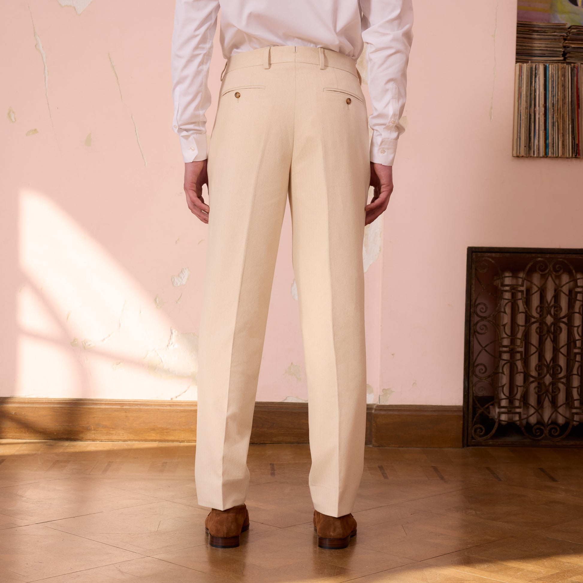 Pantalon à double plis en coton écru