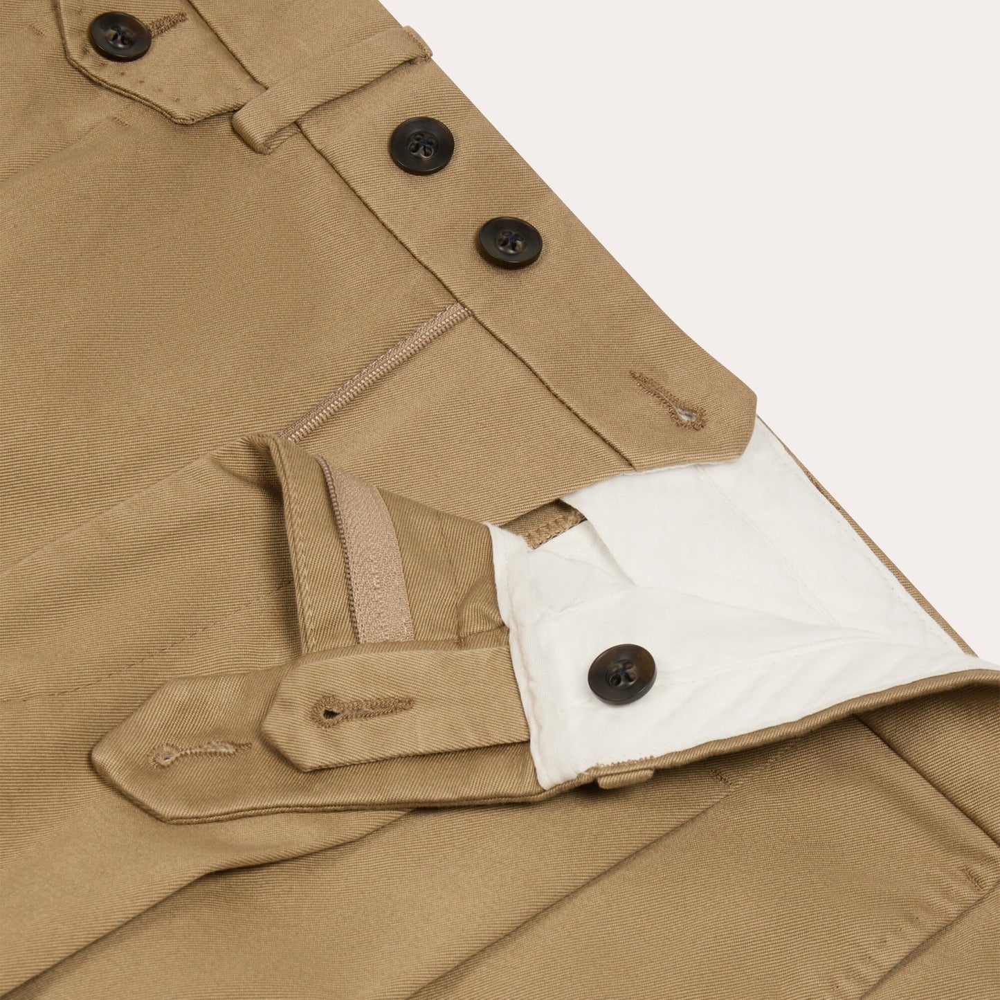 Chino double plis en coton beige