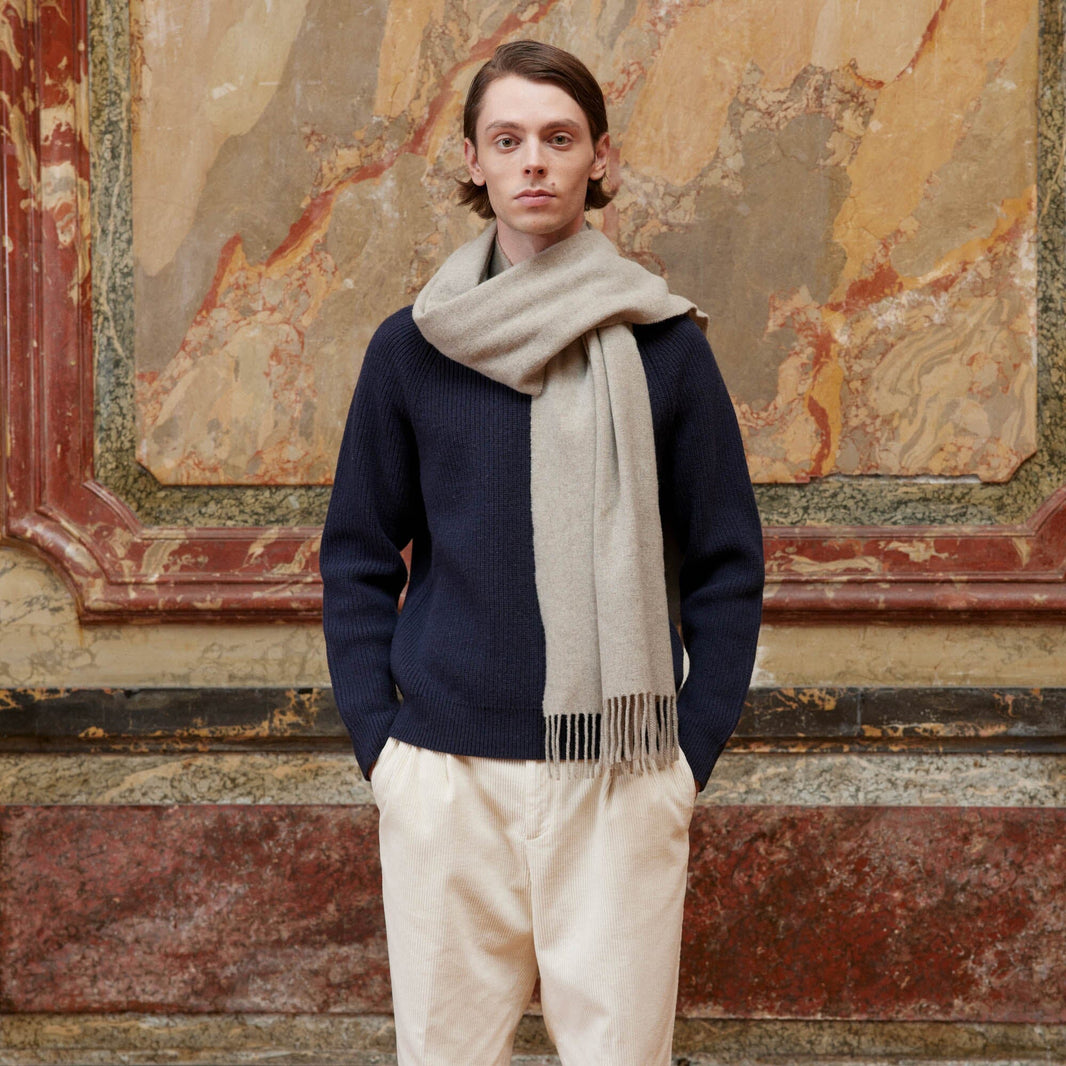 Beige virgin wool scarf