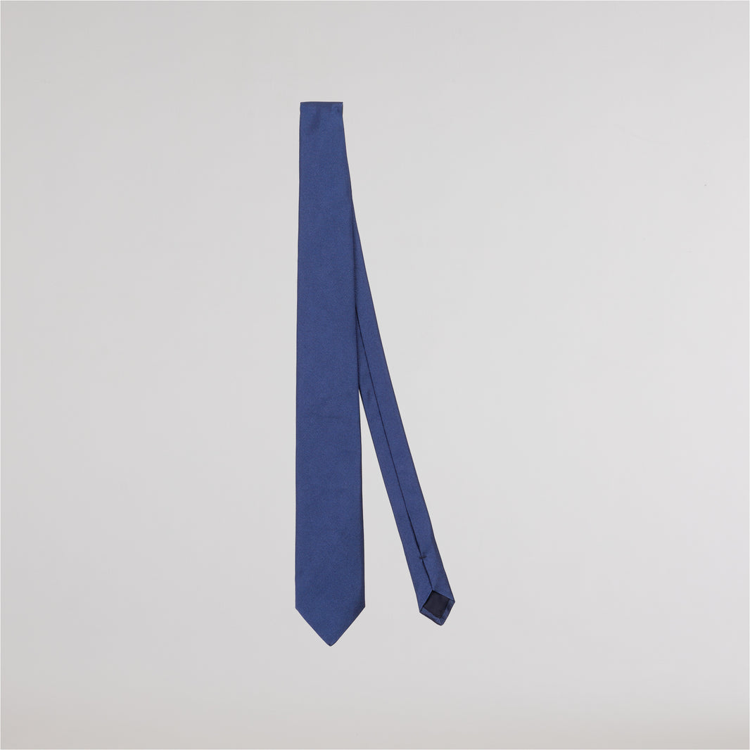 Midnight blue silk tie