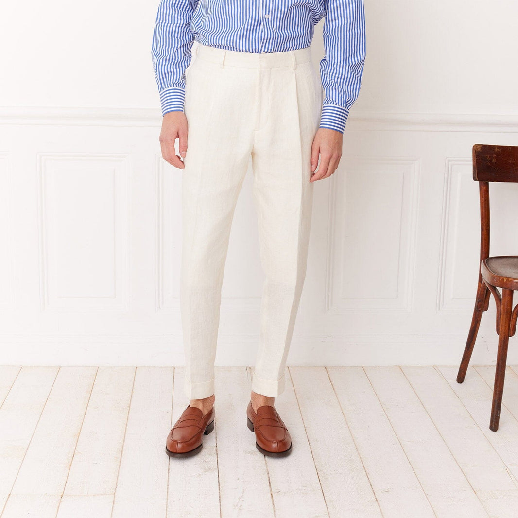 Ecru linen pleated pants